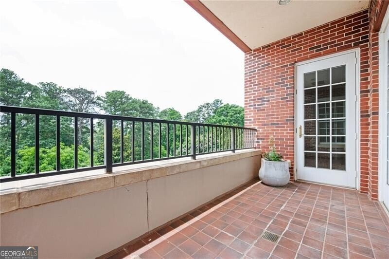 3657 Peachtree Road Atlanta - 7