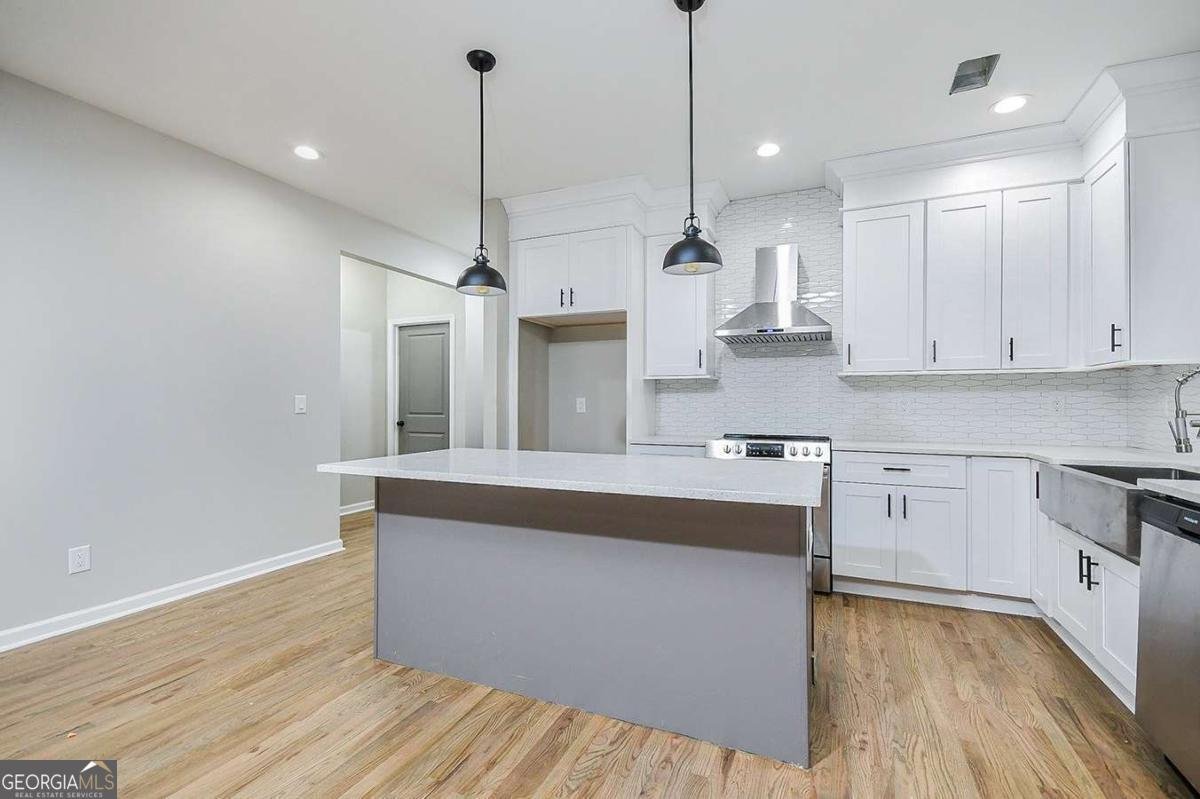 809 Dill Avenue Atlanta - 12