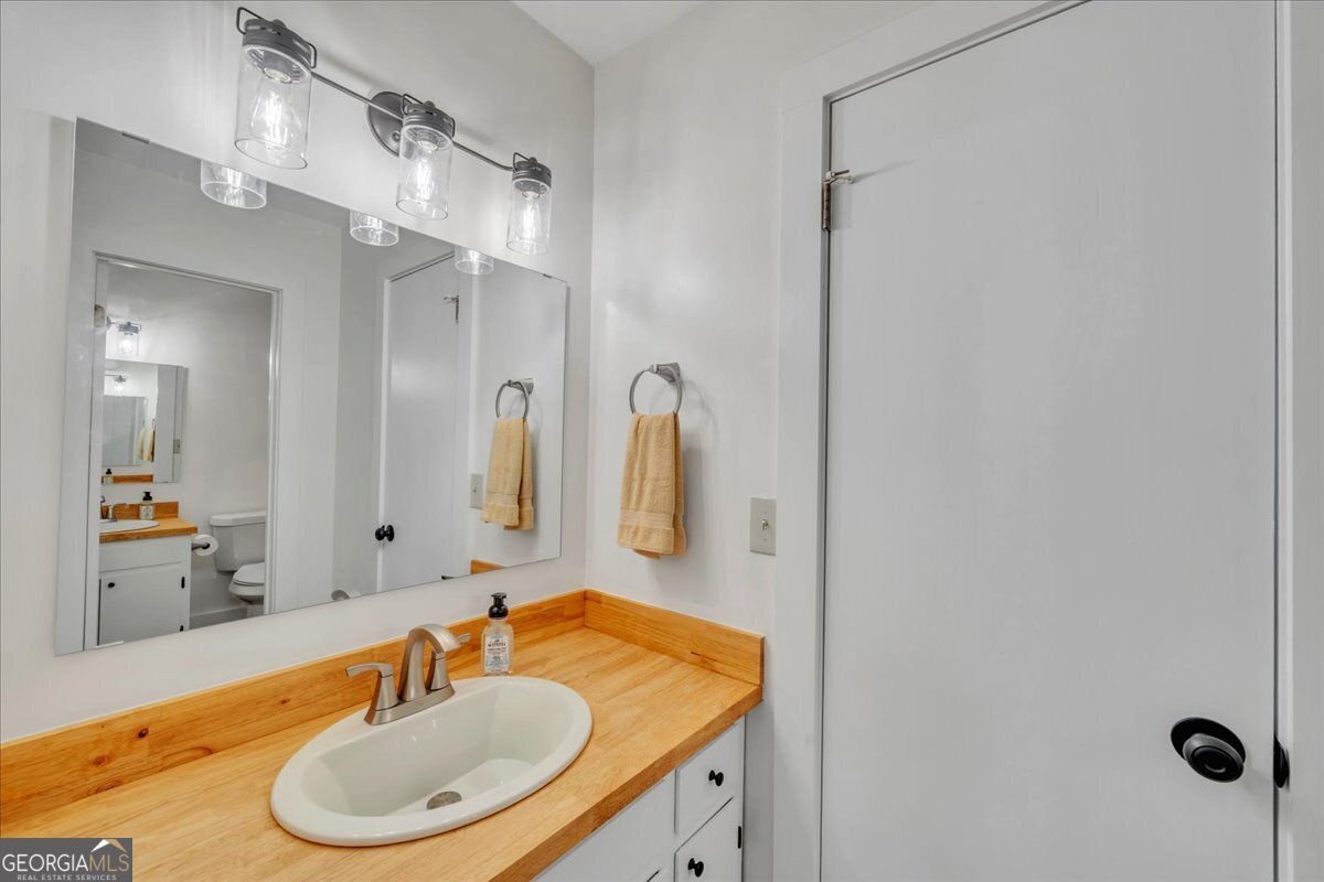 1539 Johnson Road Macon - 23