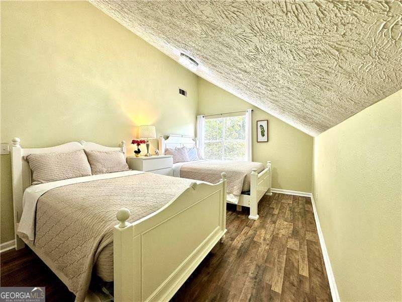 5223 HOLLYFIELD Drive Stone Mountain - 25