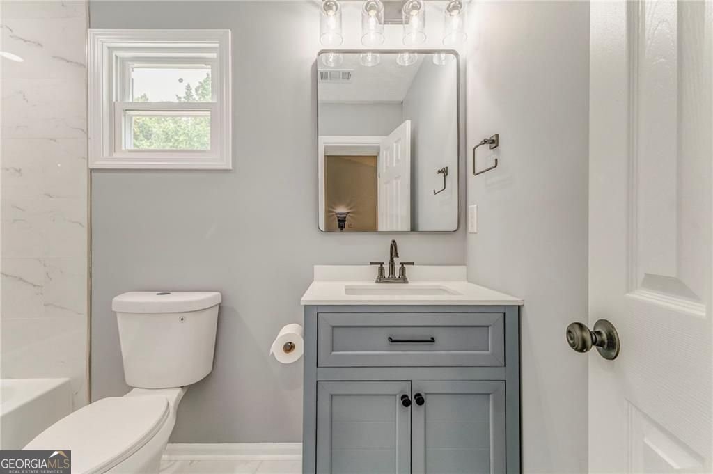7074 Babbling Brook Drive Jonesboro - 25