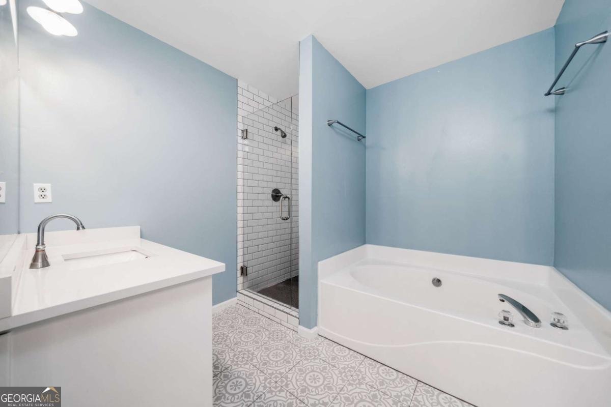 327 Red Fox Drive Canton - 15