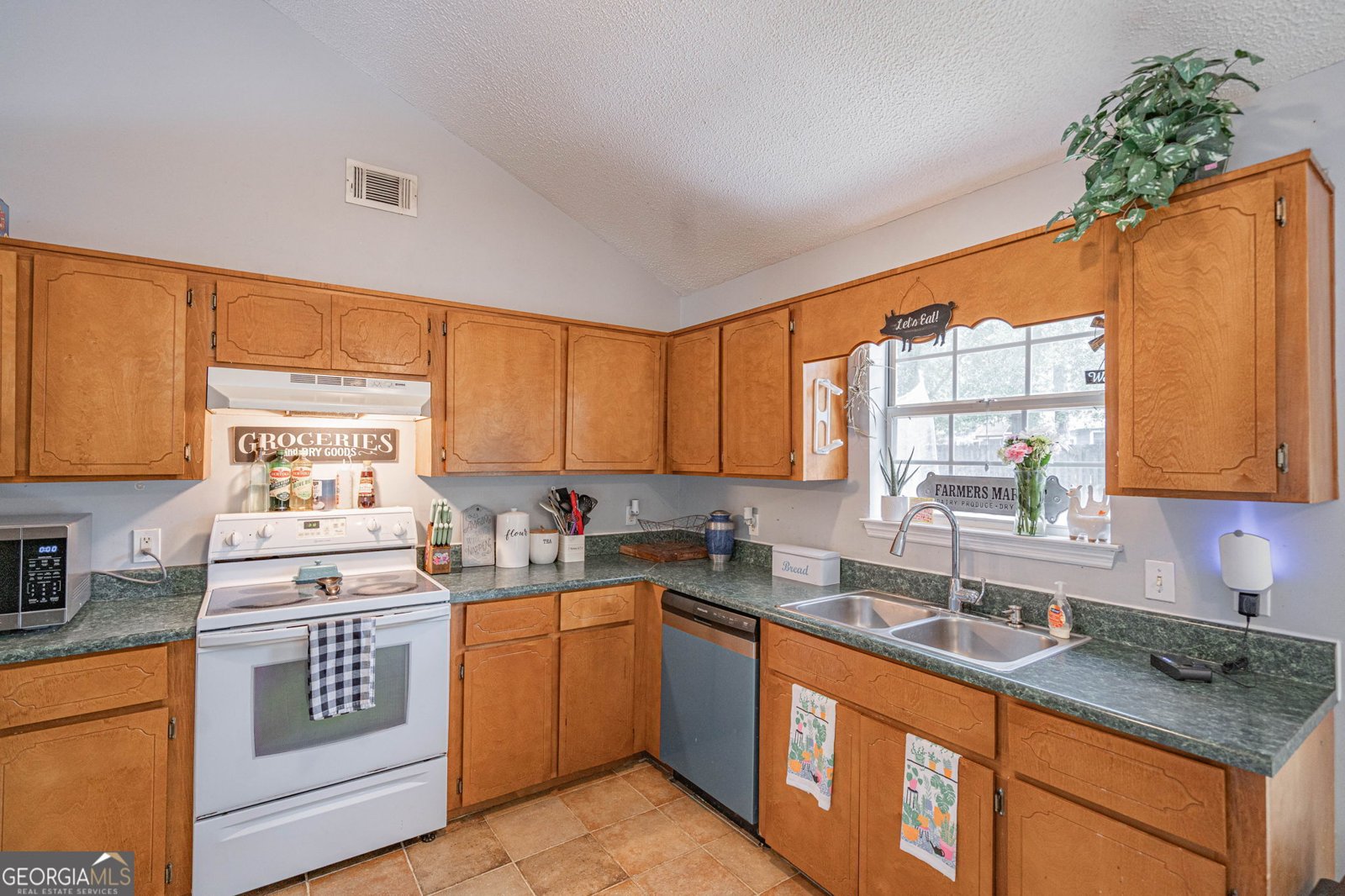 203 Deer Road Springfield - 14