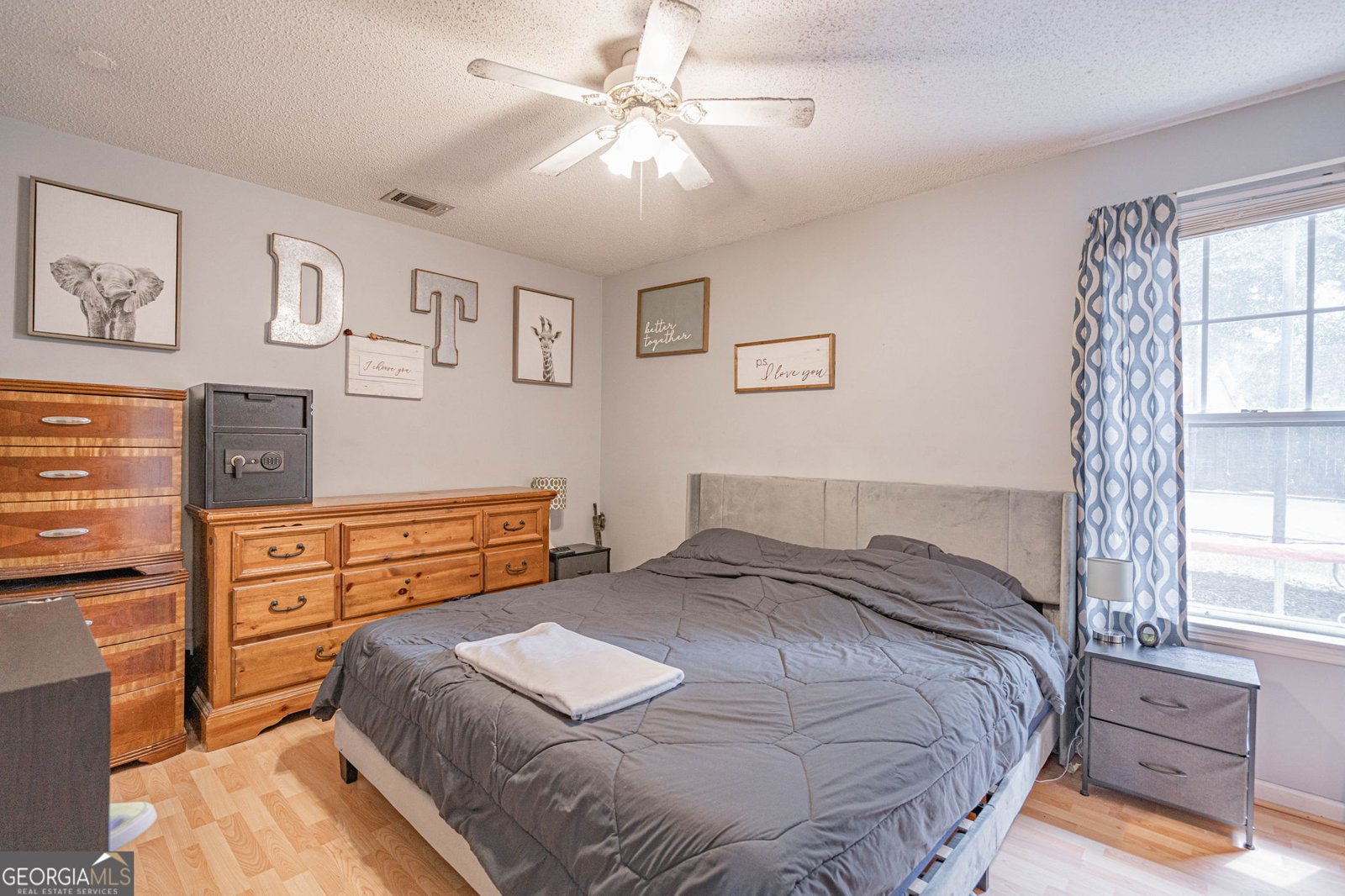 203 Deer Road Springfield - 24