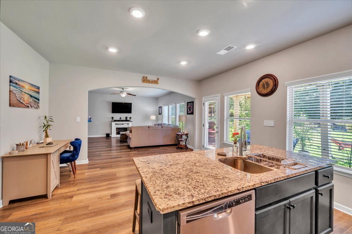 215 Tyndall Way Perry - 30