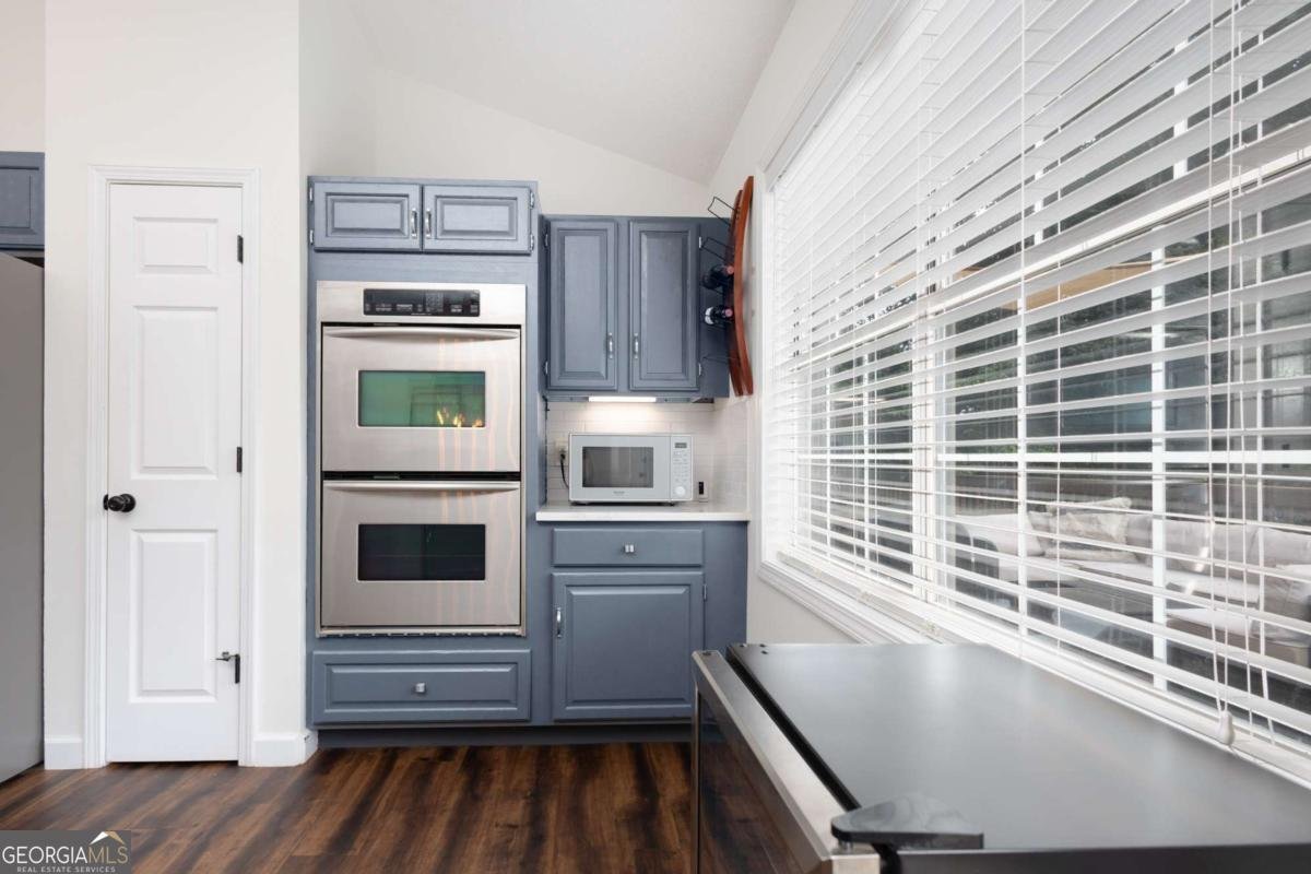 388 Rose Creek Place Woodstock - 12