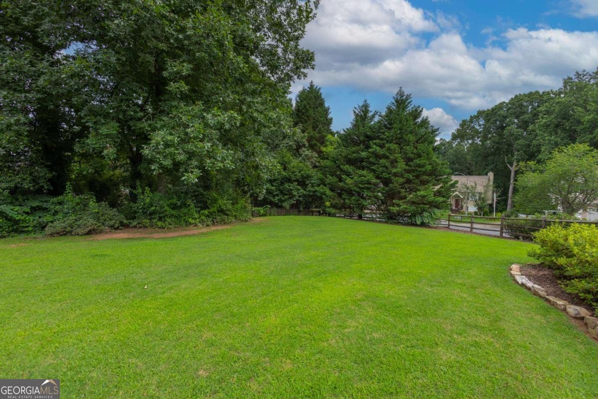388 Rose Creek Place Woodstock - 58