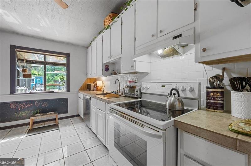 962 BRIGHTON Drive Lawrenceville - 11