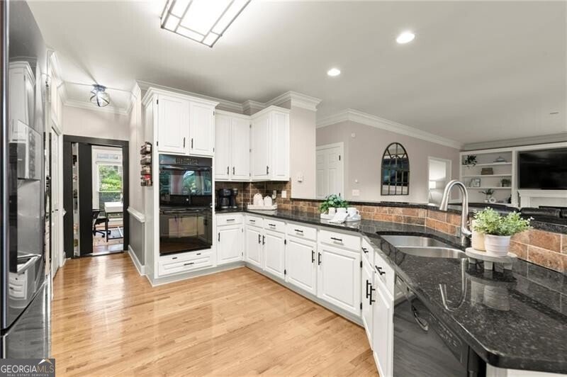 4300 May Apple Drive Alpharetta - 24