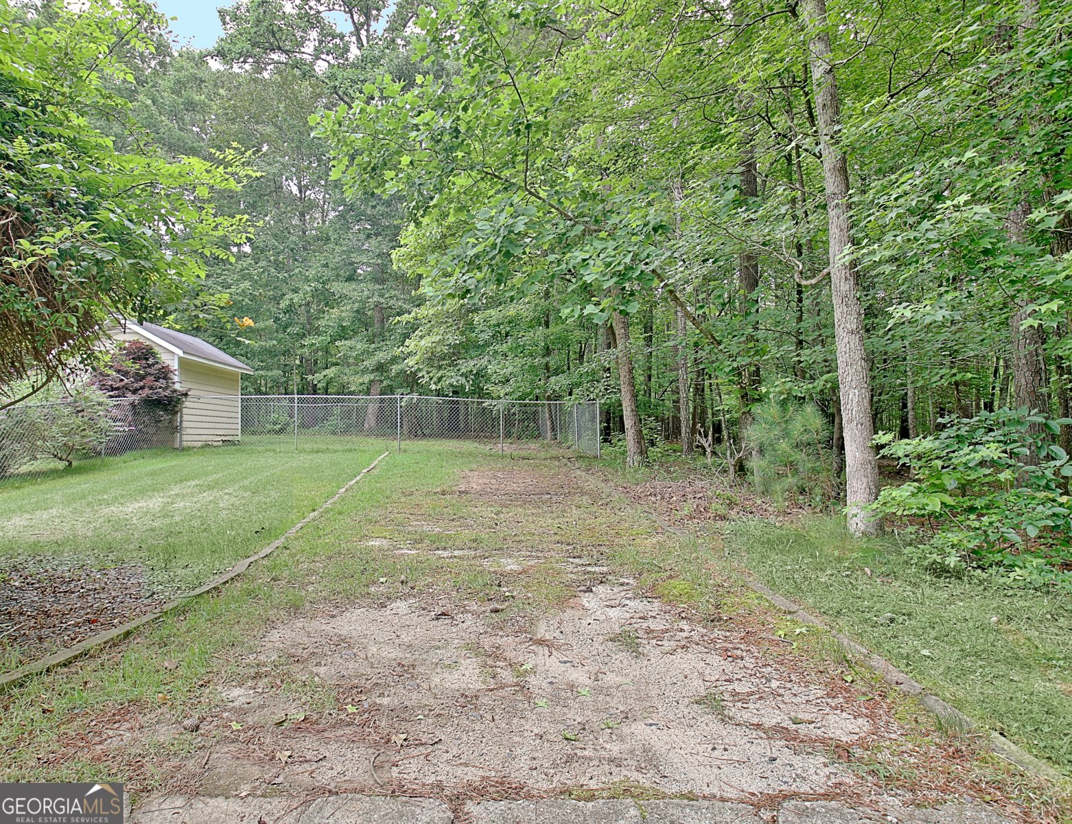 210 Grandchester Way Fayetteville - 37