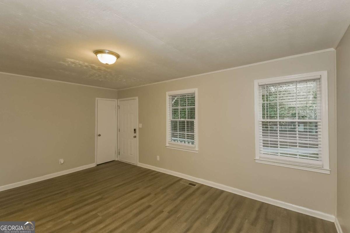 4631 Ben Hill Road Douglasville - 3