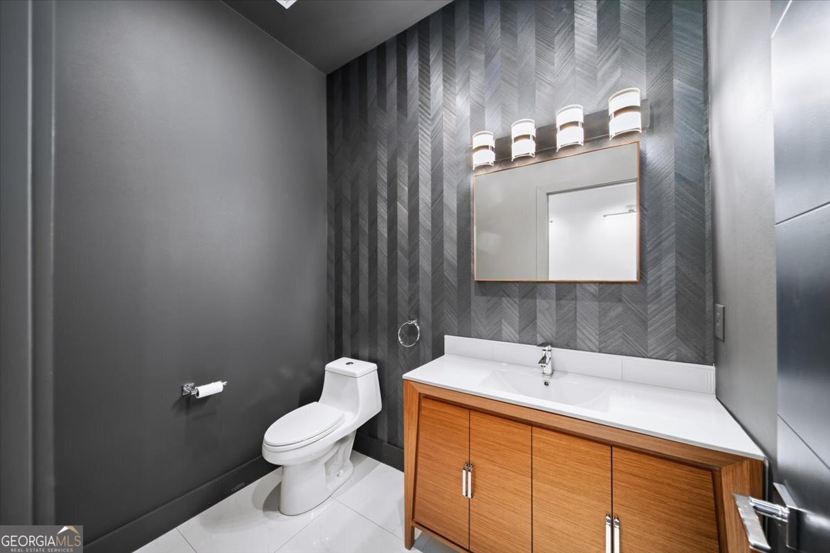 2220 Meadowvale Drive Atlanta - 23
