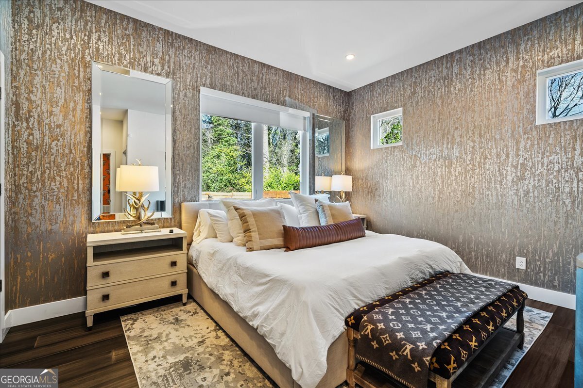 2220 Meadowvale Drive Atlanta - 35