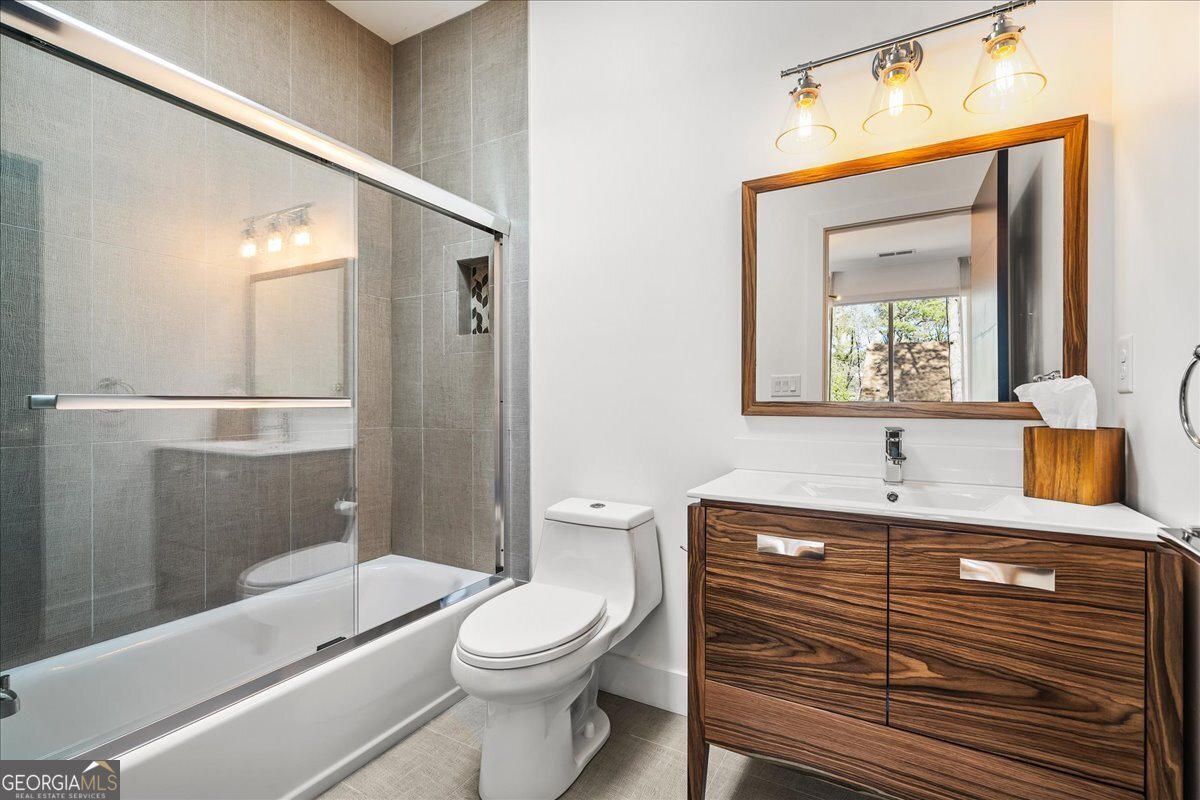 2220 Meadowvale Drive Atlanta - 40