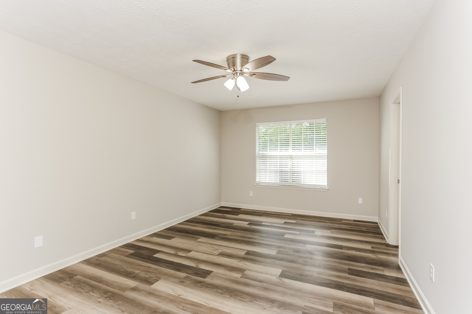 1421 Oak Knoll Drive Conyers - 13
