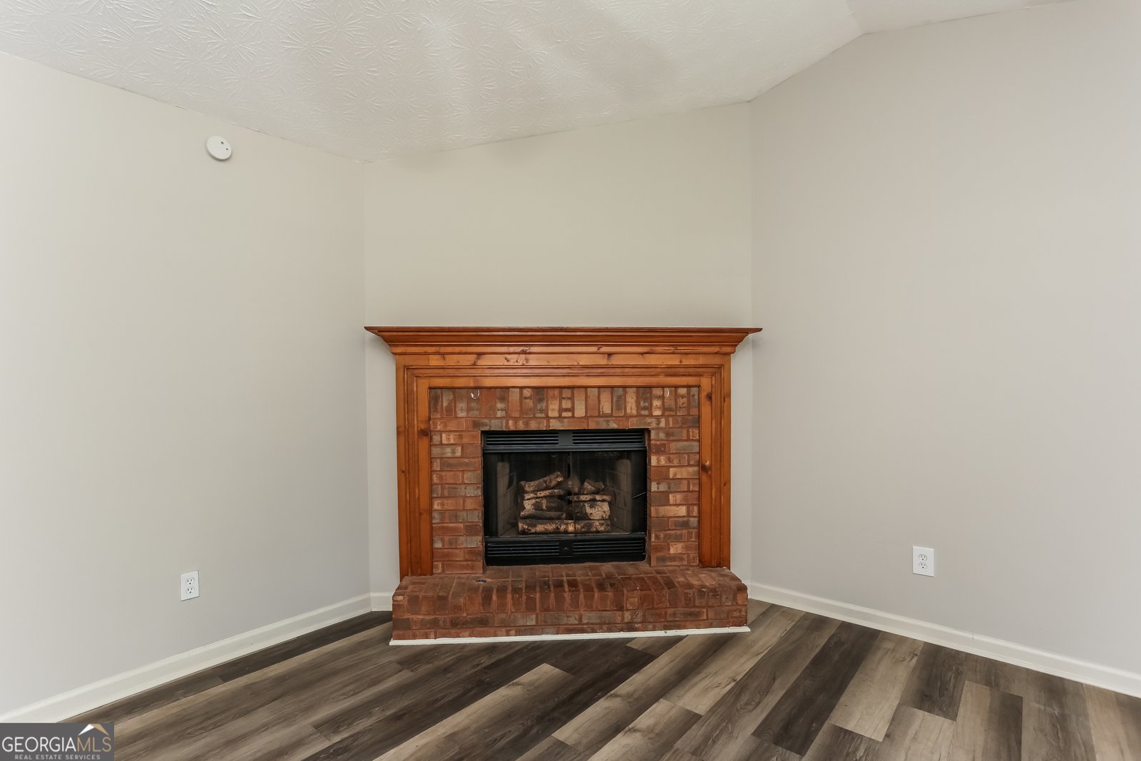 1421 Oak Knoll Drive Conyers - 4