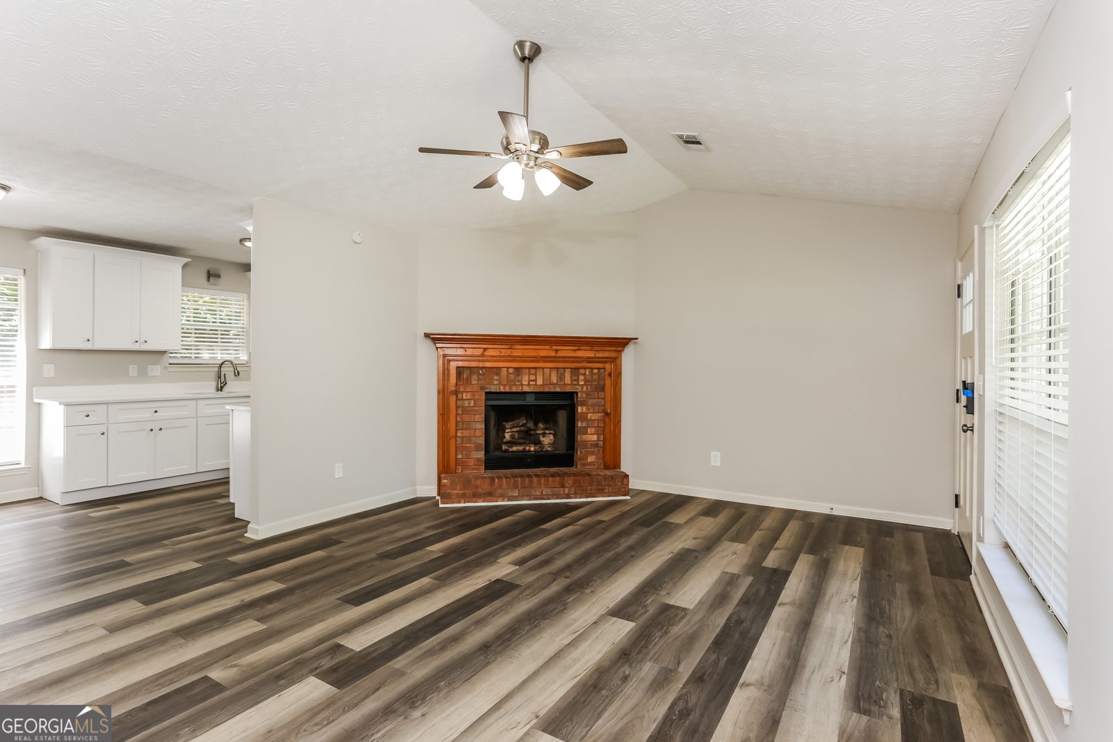 1421 Oak Knoll Drive Conyers - 6