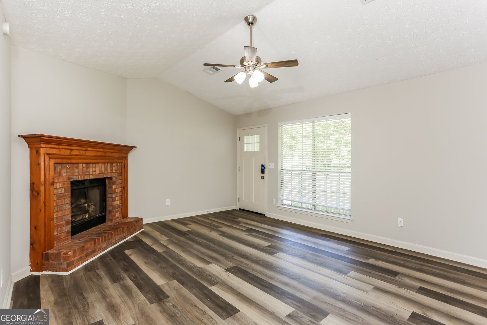 1421 Oak Knoll Drive Conyers - 7
