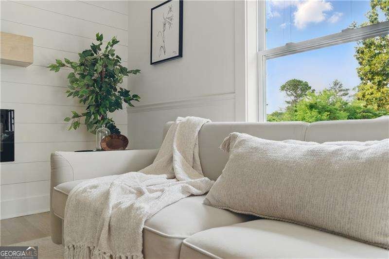 2244 ALPHA Drive Decatur - 5