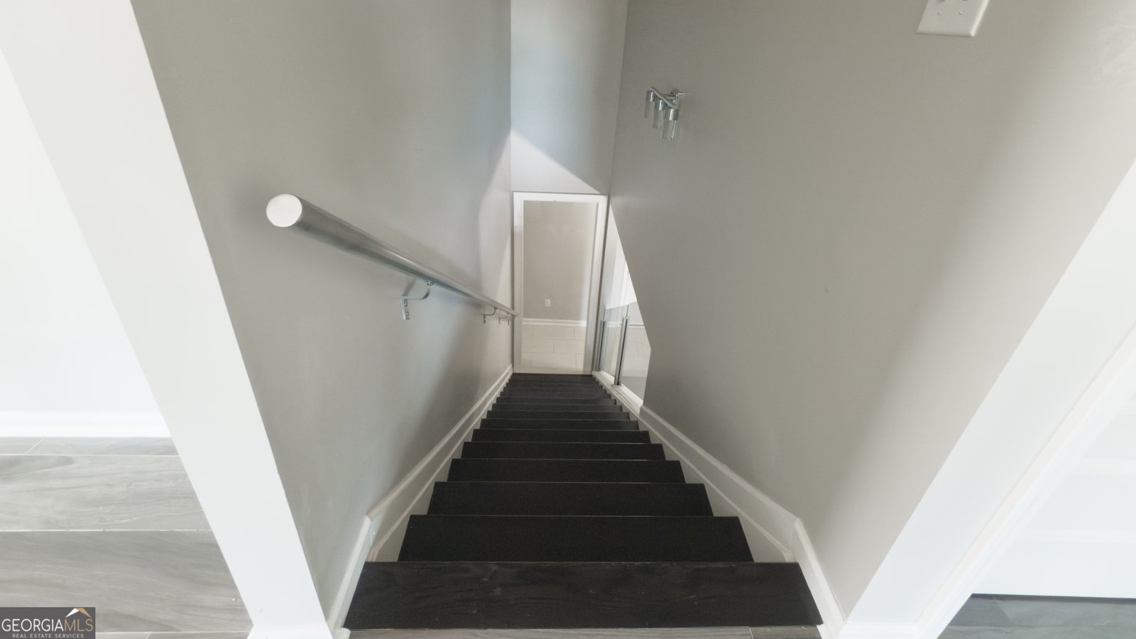 3368 Alhambra Circle Hampton - 33