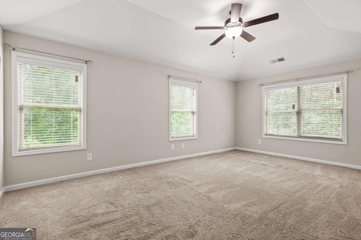 255 Hamilton Drive Newnan - 27