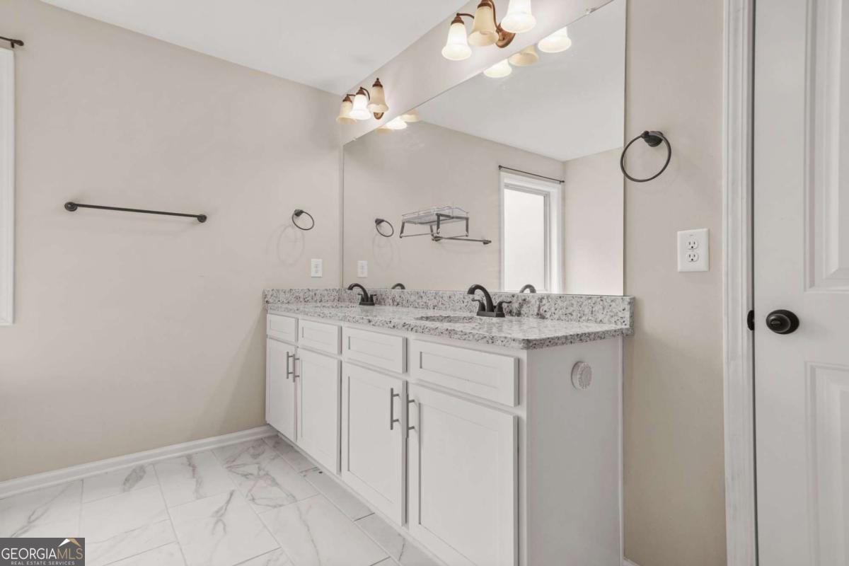 255 Hamilton Drive Newnan - 33