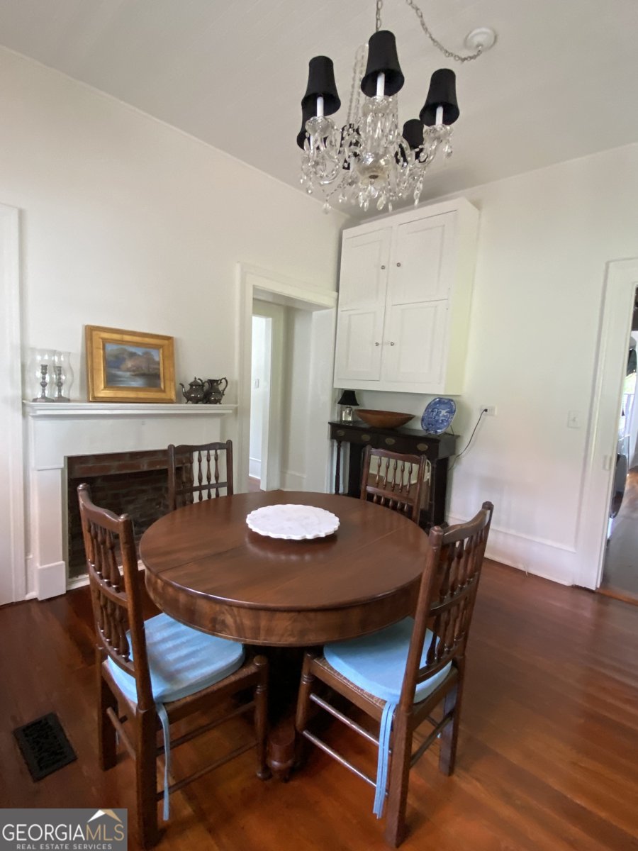 406 Pine Street Madison - 13
