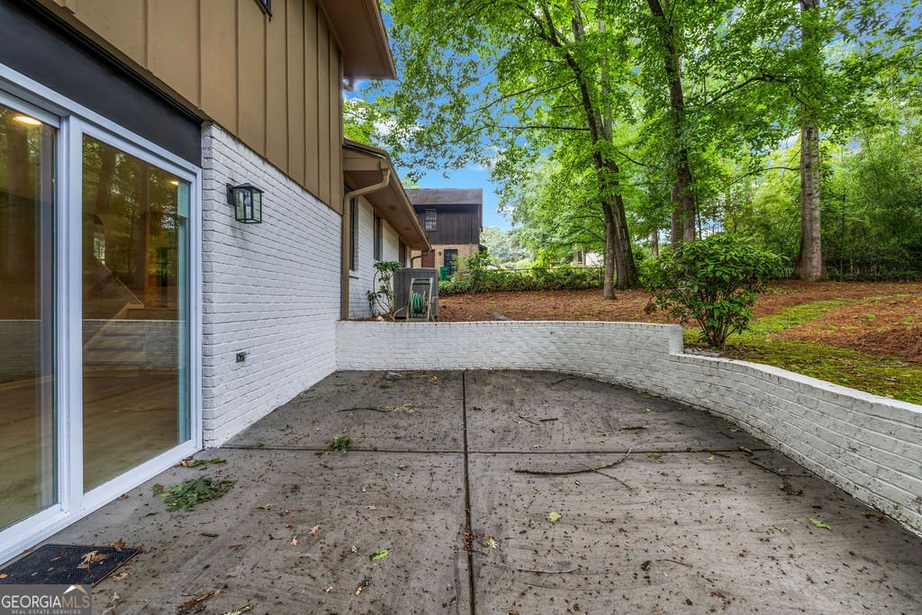 4260 Bonaparte Tucker - 21