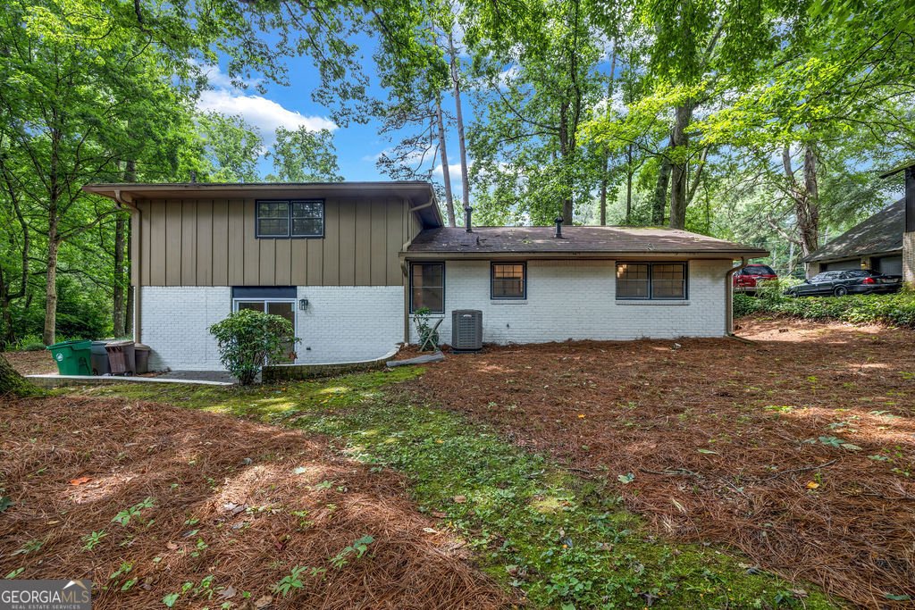 4260 Bonaparte Tucker - 22