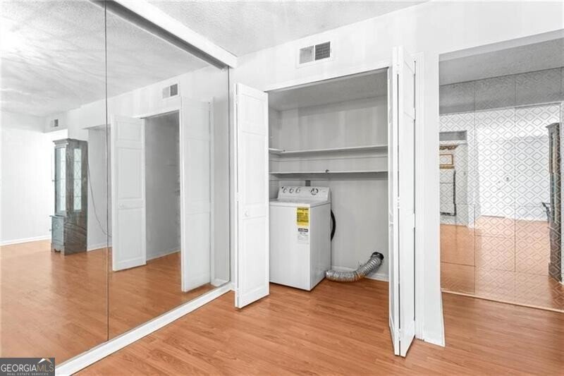 1308 Camelot Drive Atlanta - 5