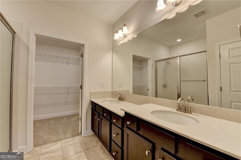 3411 Lindenridge Drive Buford - 40
