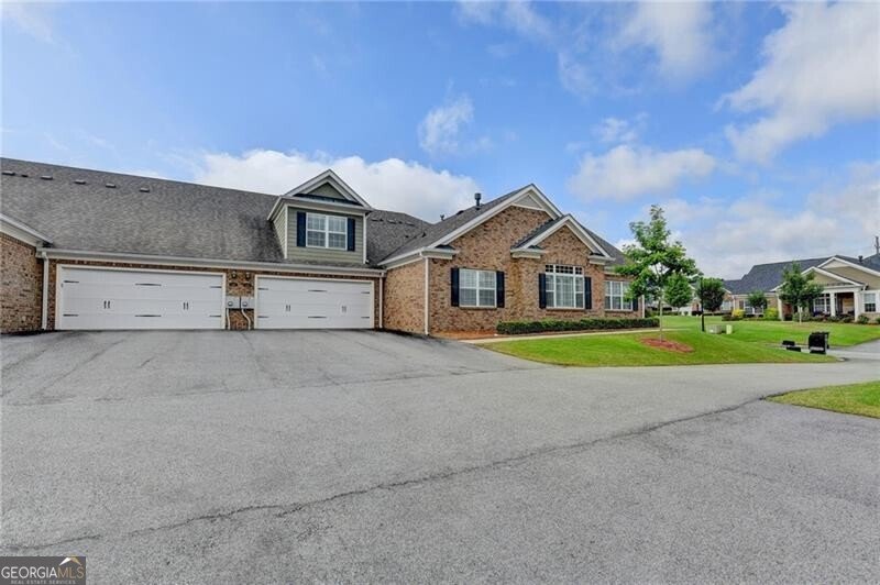 3411 Lindenridge Drive Buford - 53