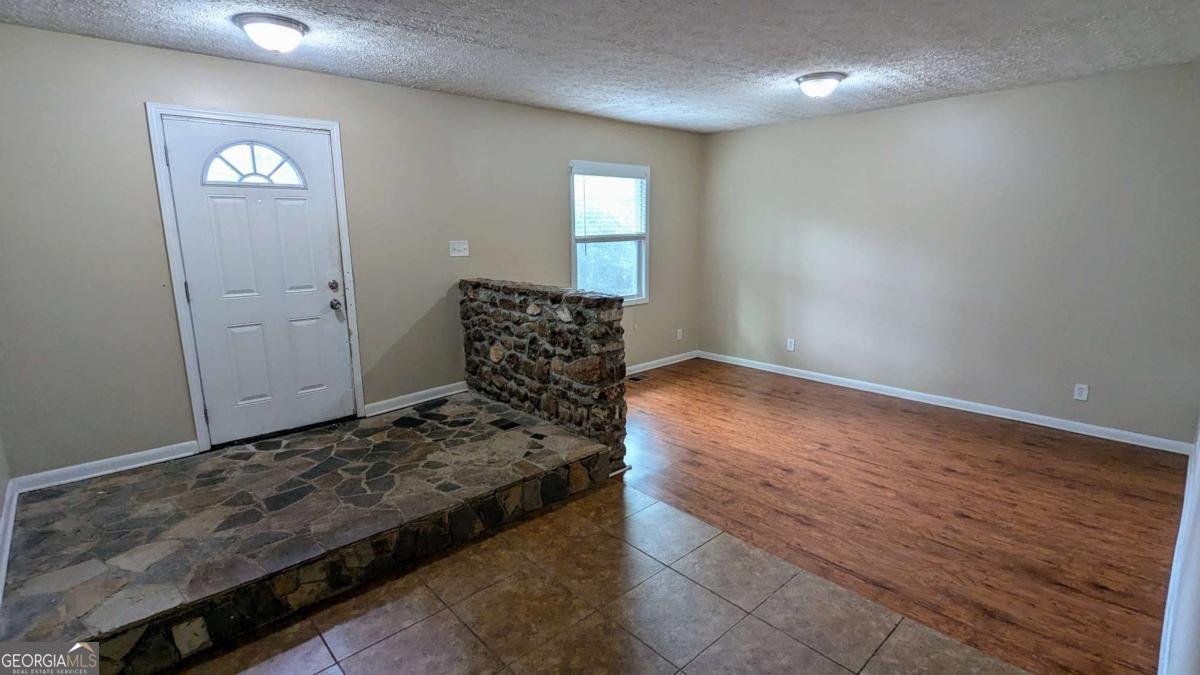 1127 Renee Drive Decatur - 4