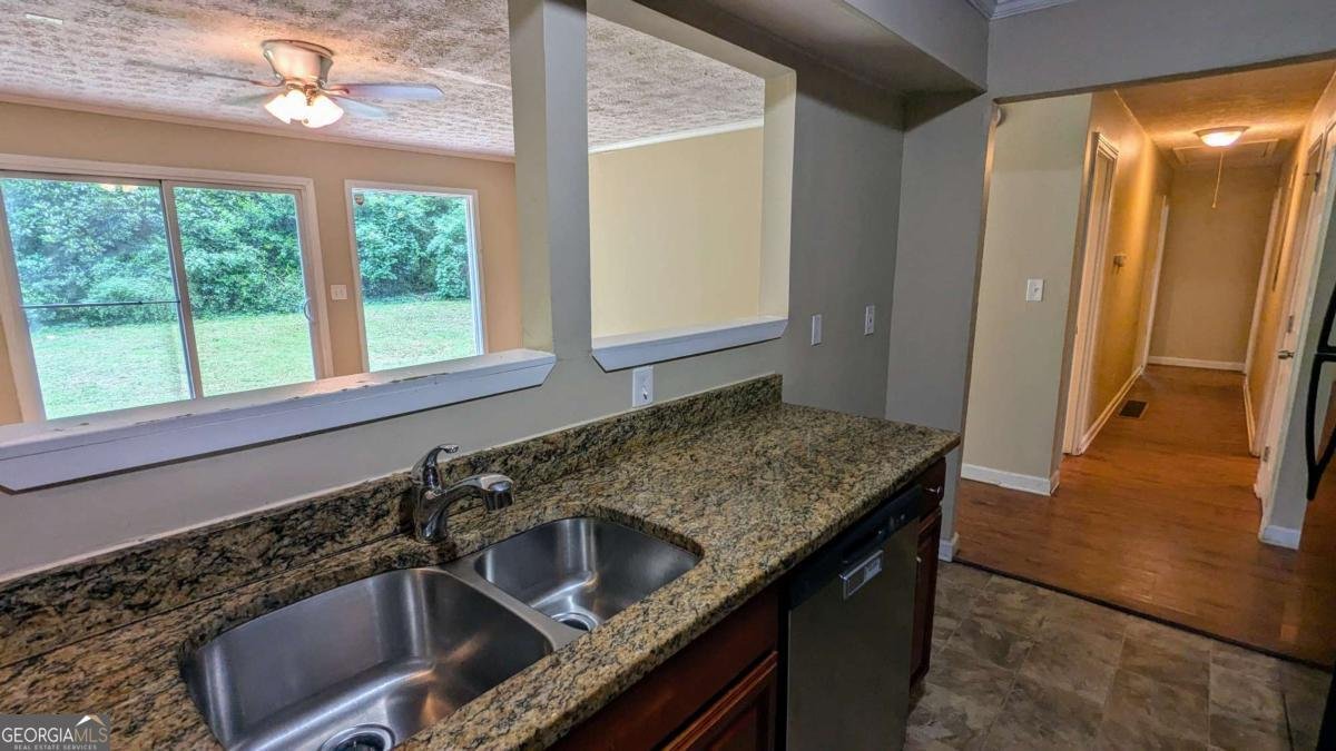 1127 Renee Drive Decatur - 6