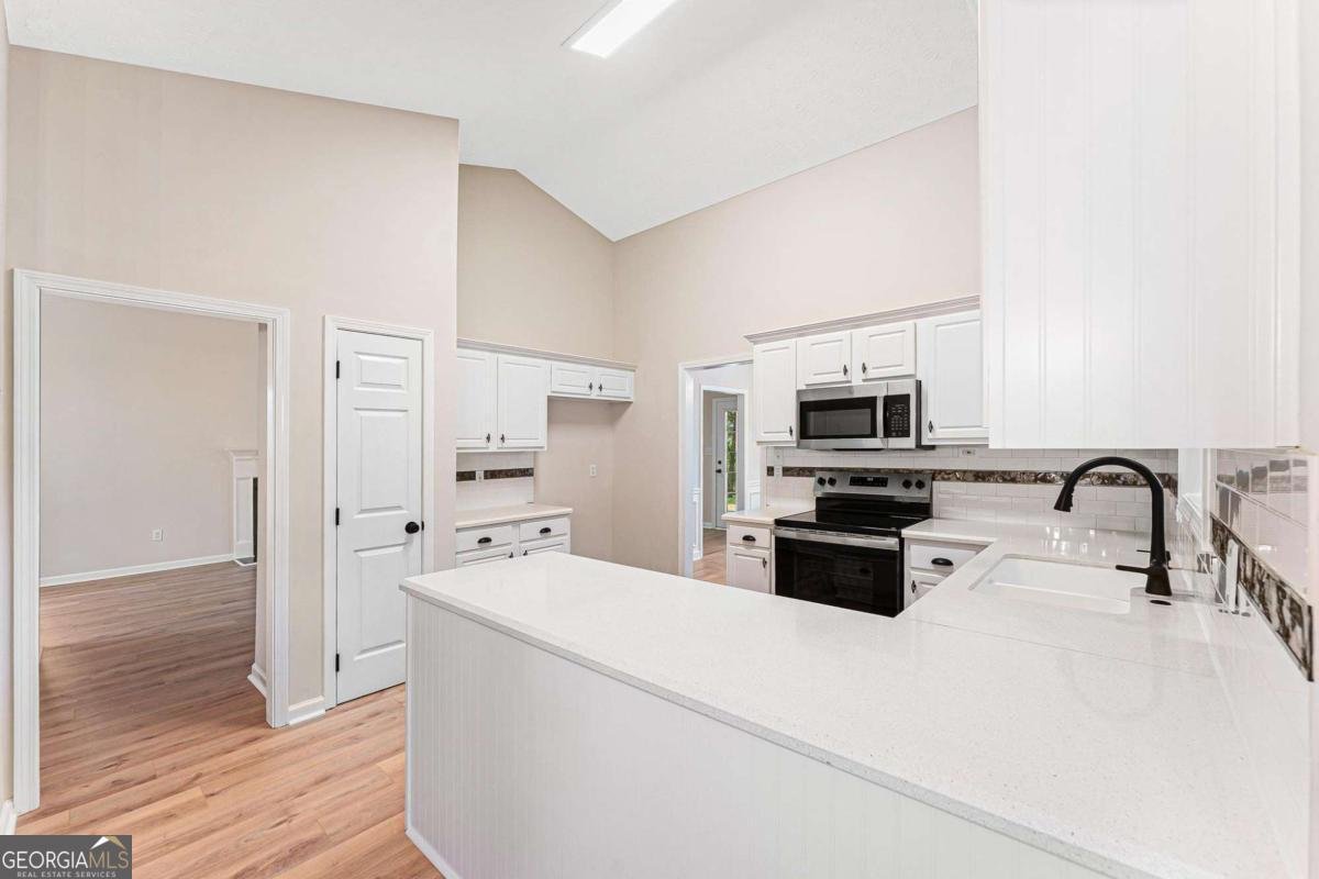4210 Platinum Court Hoschton - 12