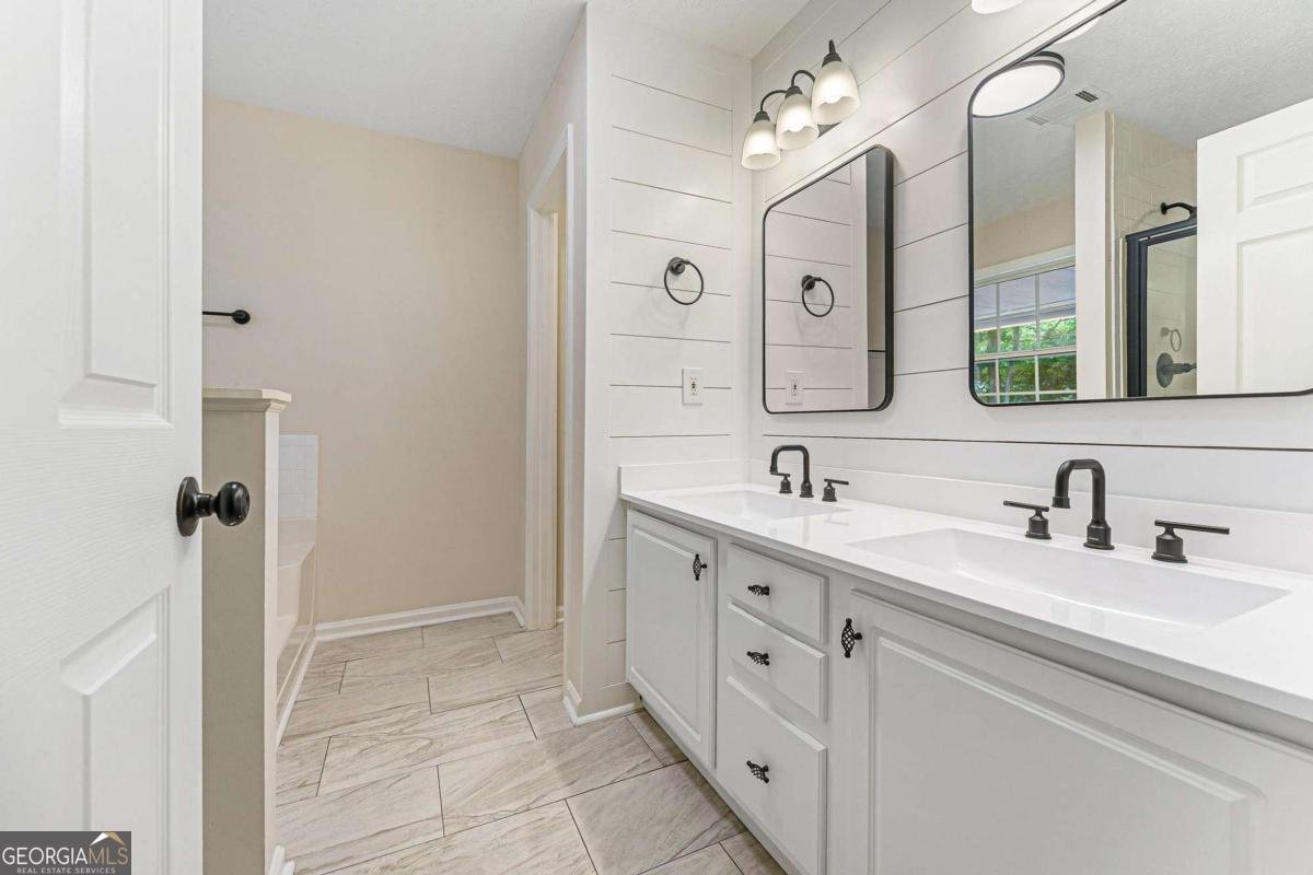 4210 Platinum Court Hoschton - 18