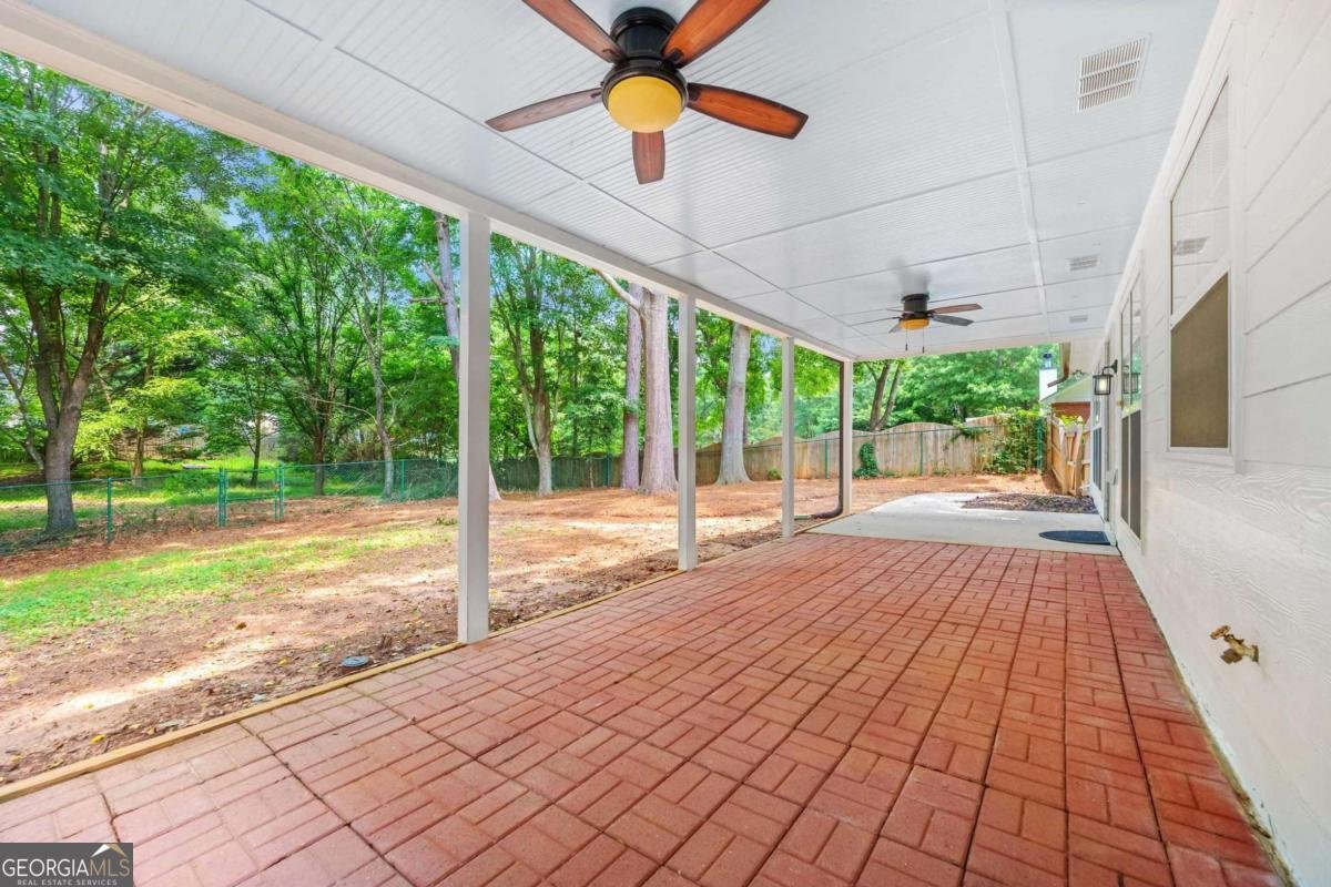 4210 Platinum Court Hoschton - 31