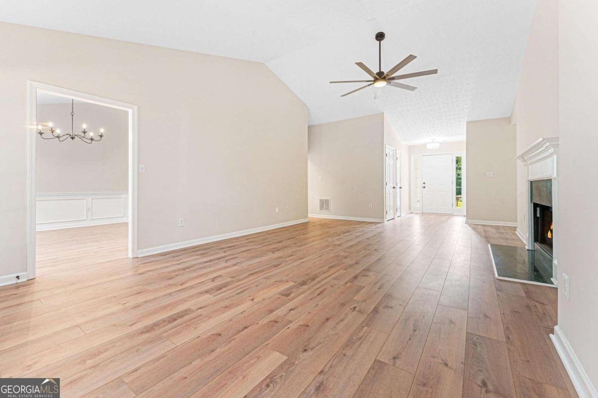 4210 Platinum Court Hoschton - 7
