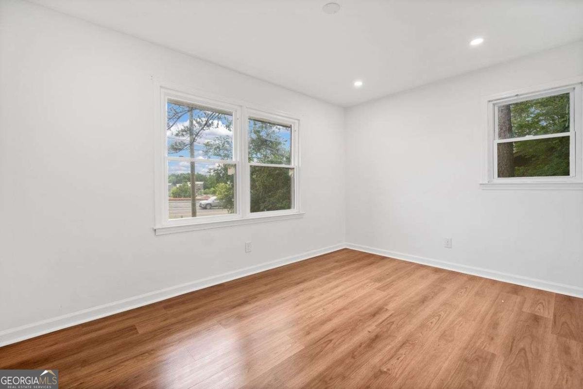 8535 HIRAM ACWORTH Highway Dallas - 20