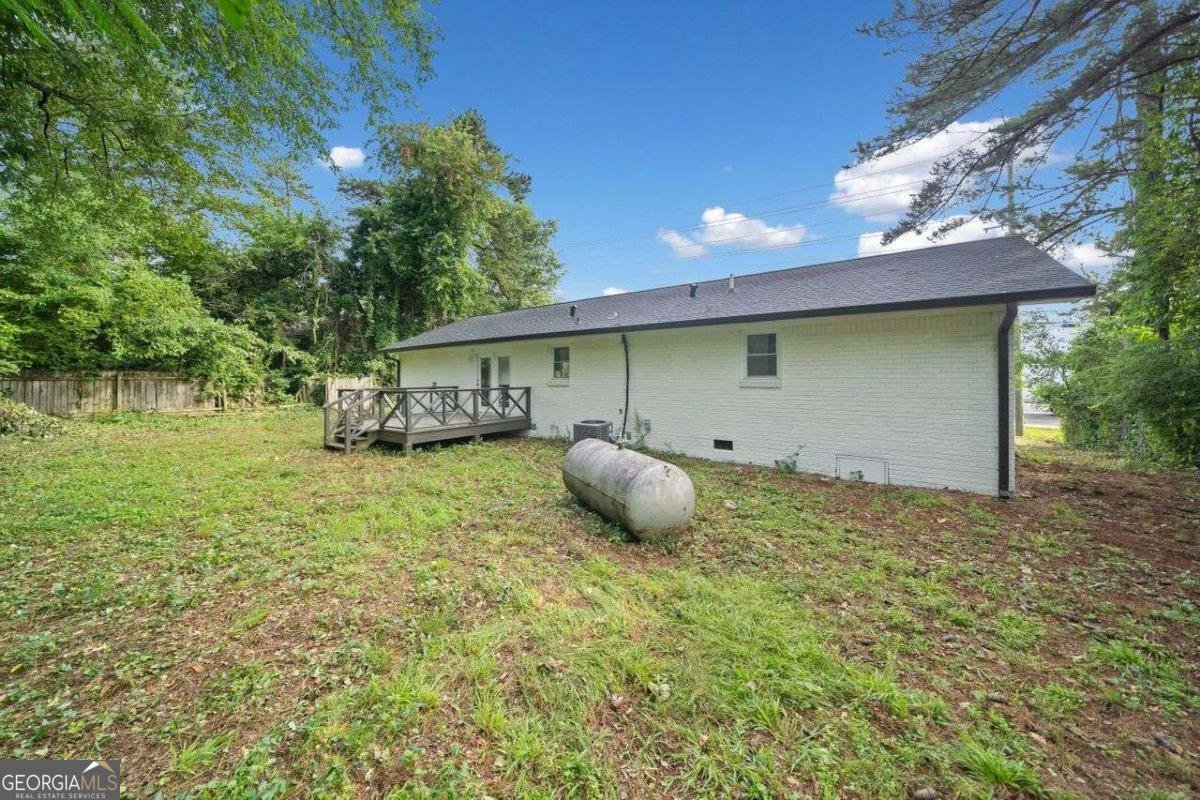 8535 HIRAM ACWORTH Highway Dallas - 27
