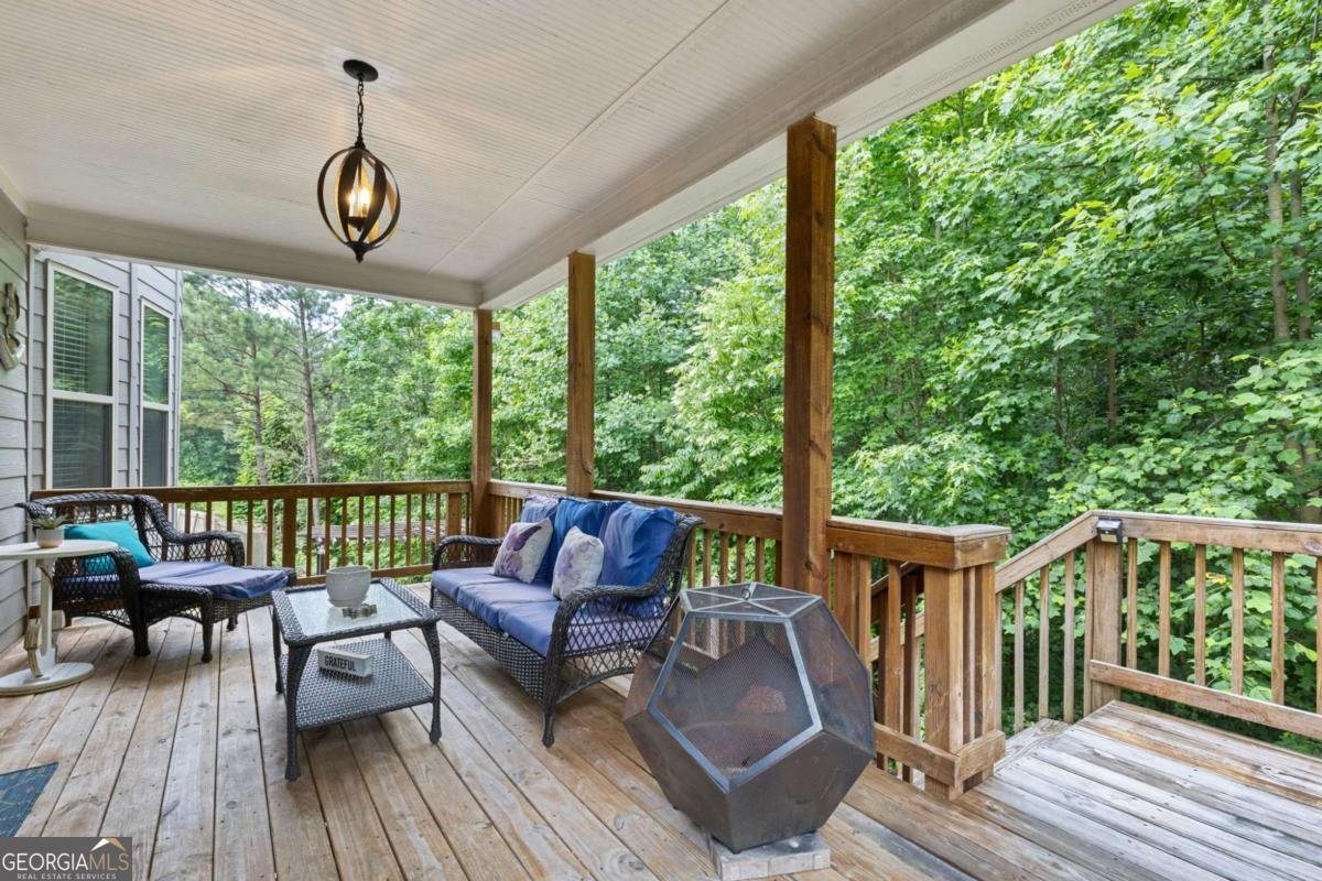 2307 Loughridge Drive Buford - 32