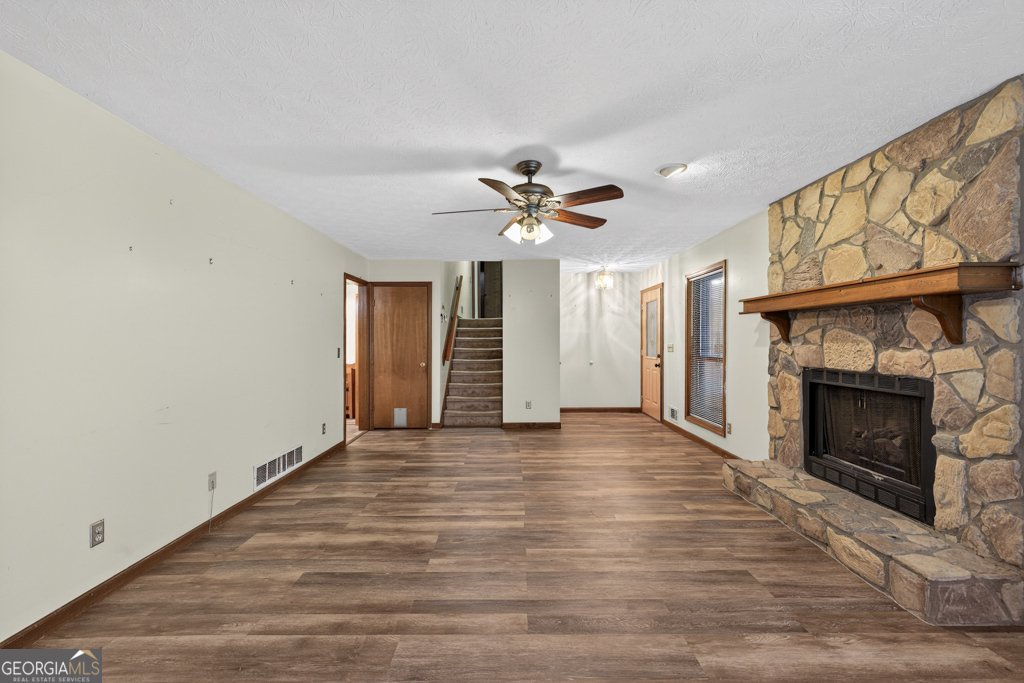 3328 Hidden Bluff Trail Snellville - 22