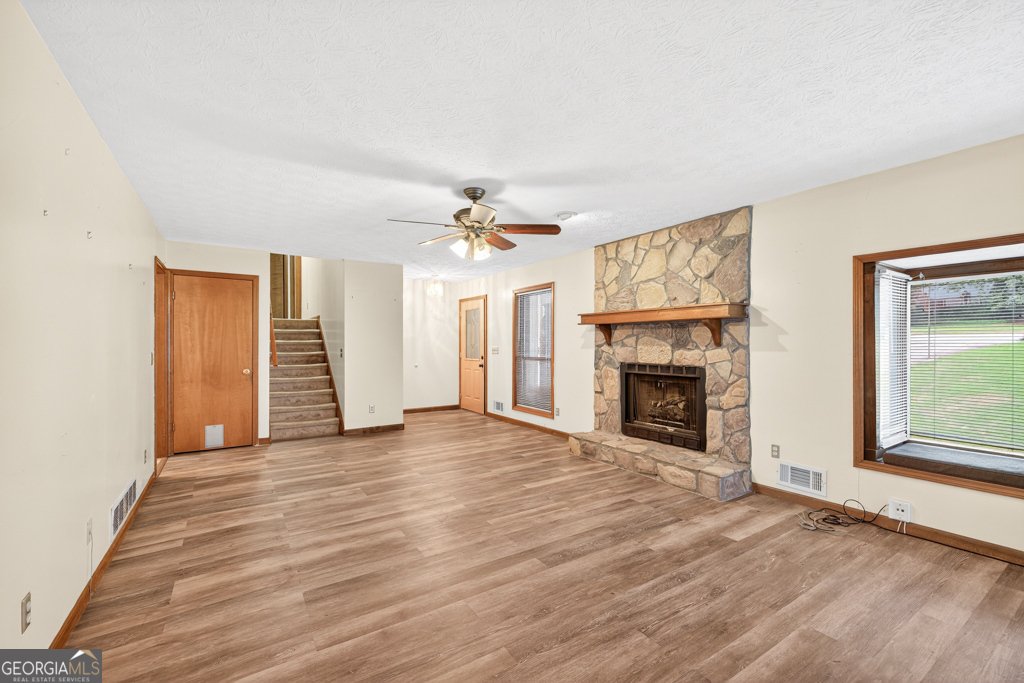 3328 Hidden Bluff Trail Snellville - 23