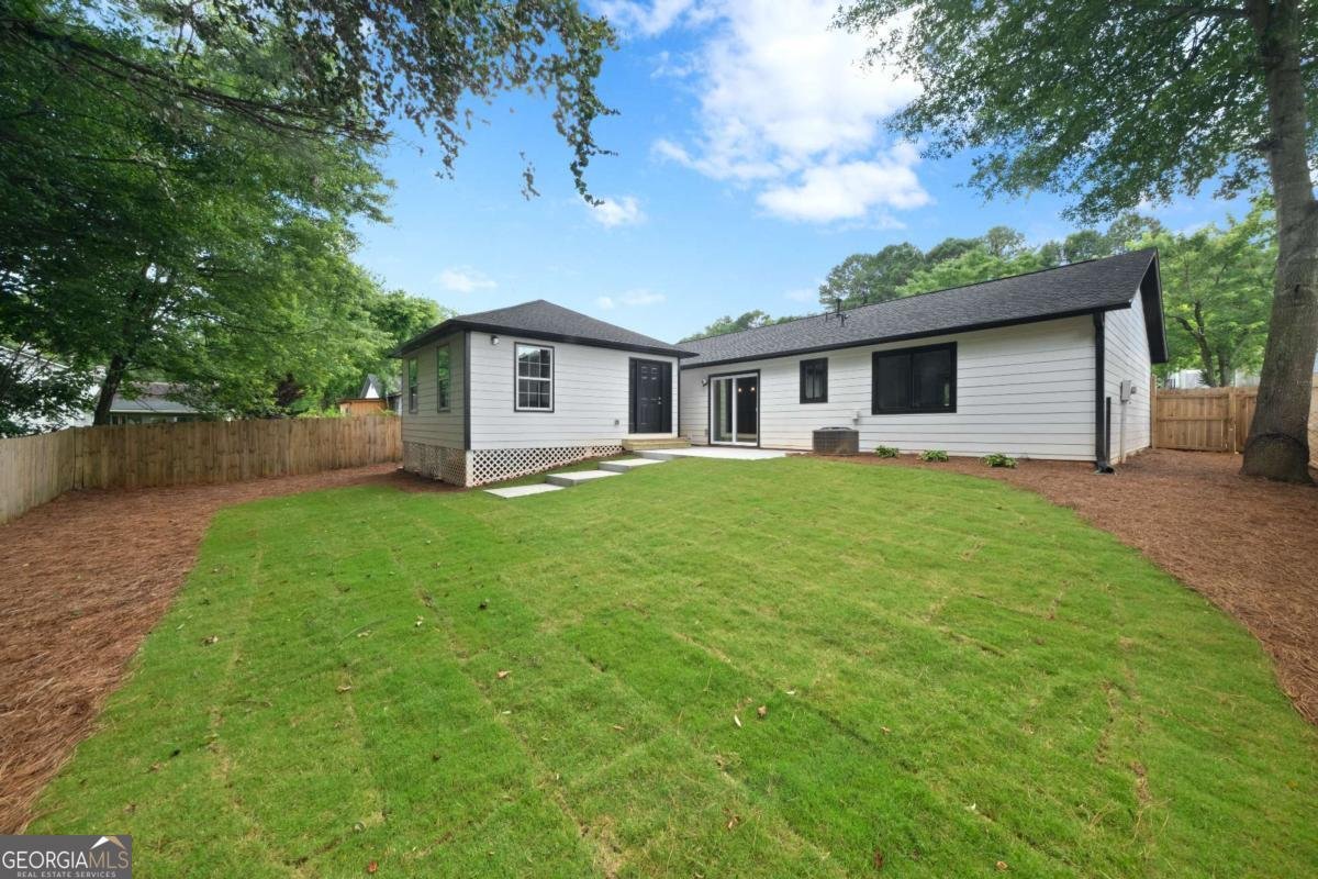 4946 Lake Ridge Trail Lilburn - 29