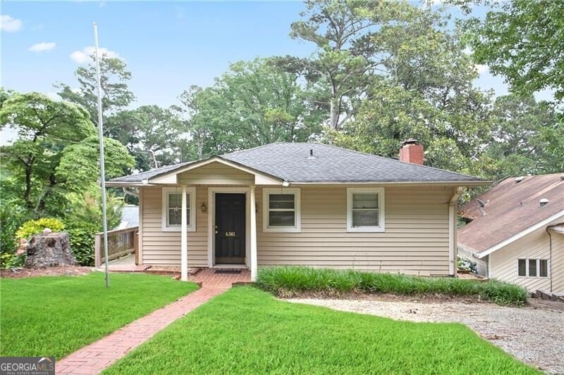 6381 Lakeview Drive Buford - 2