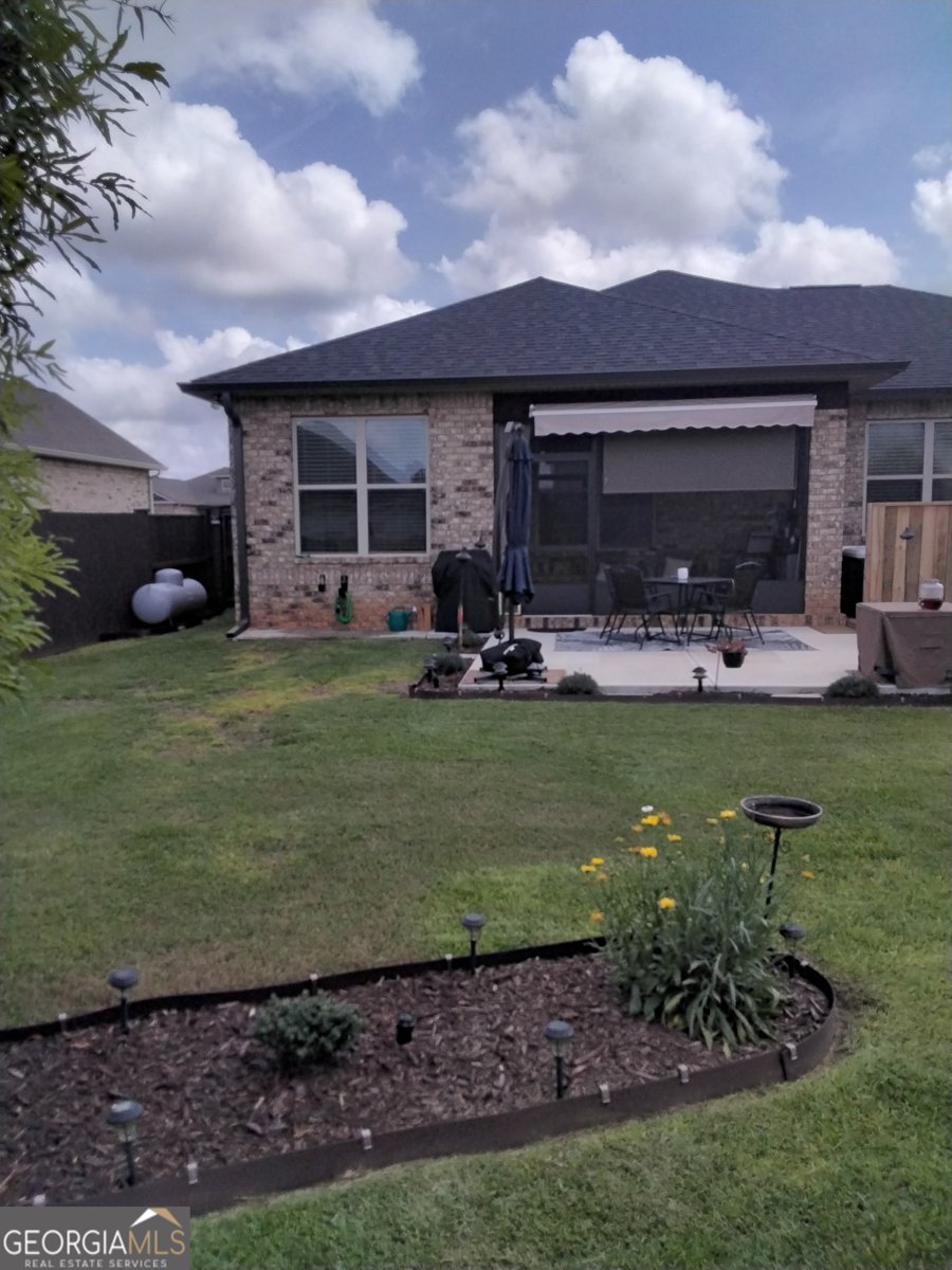 211 Barnyard Way Perry - 43