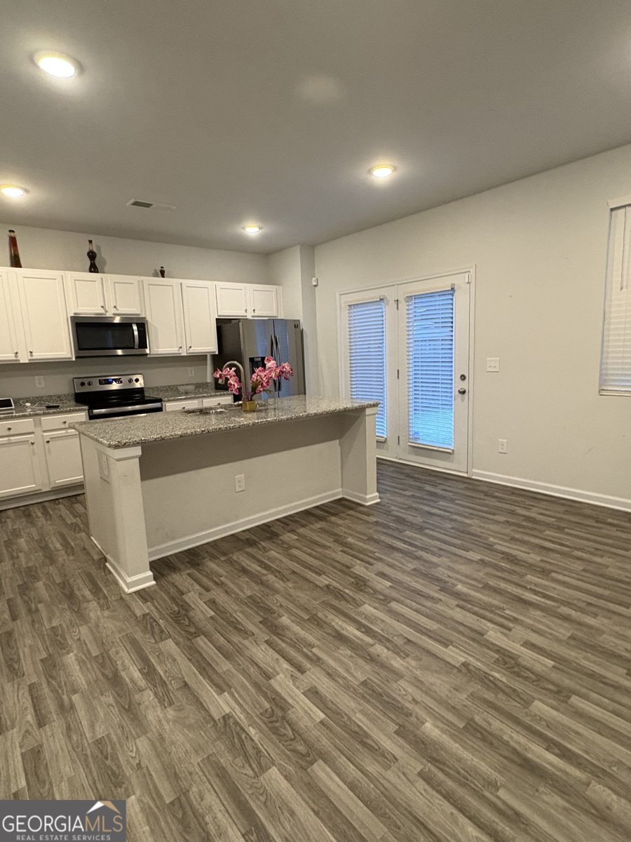 7637 Rudder Circle Fairburn - 5