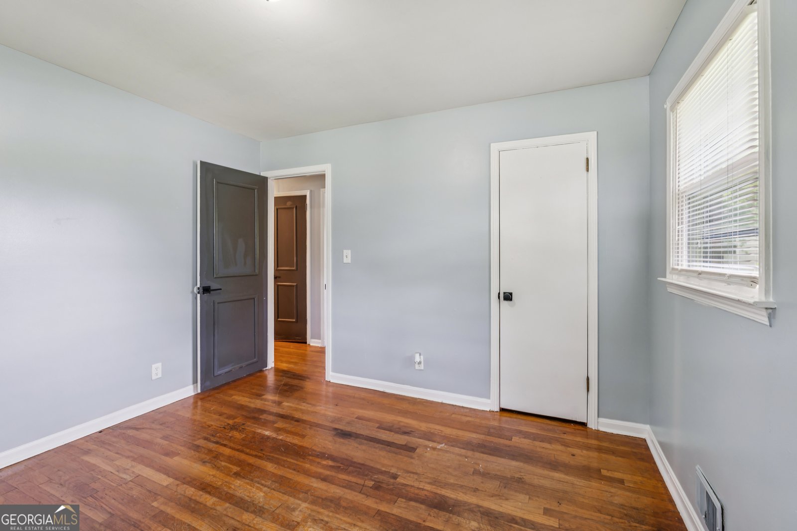4653 Ridgewood Drive Forest Park - 17