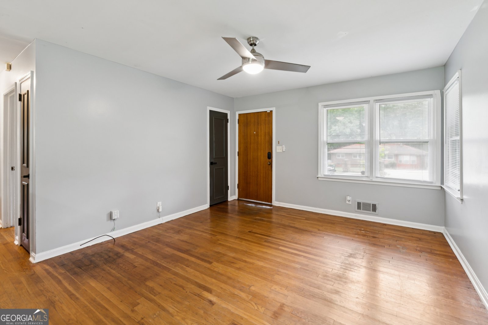 4653 Ridgewood Drive Forest Park - 6