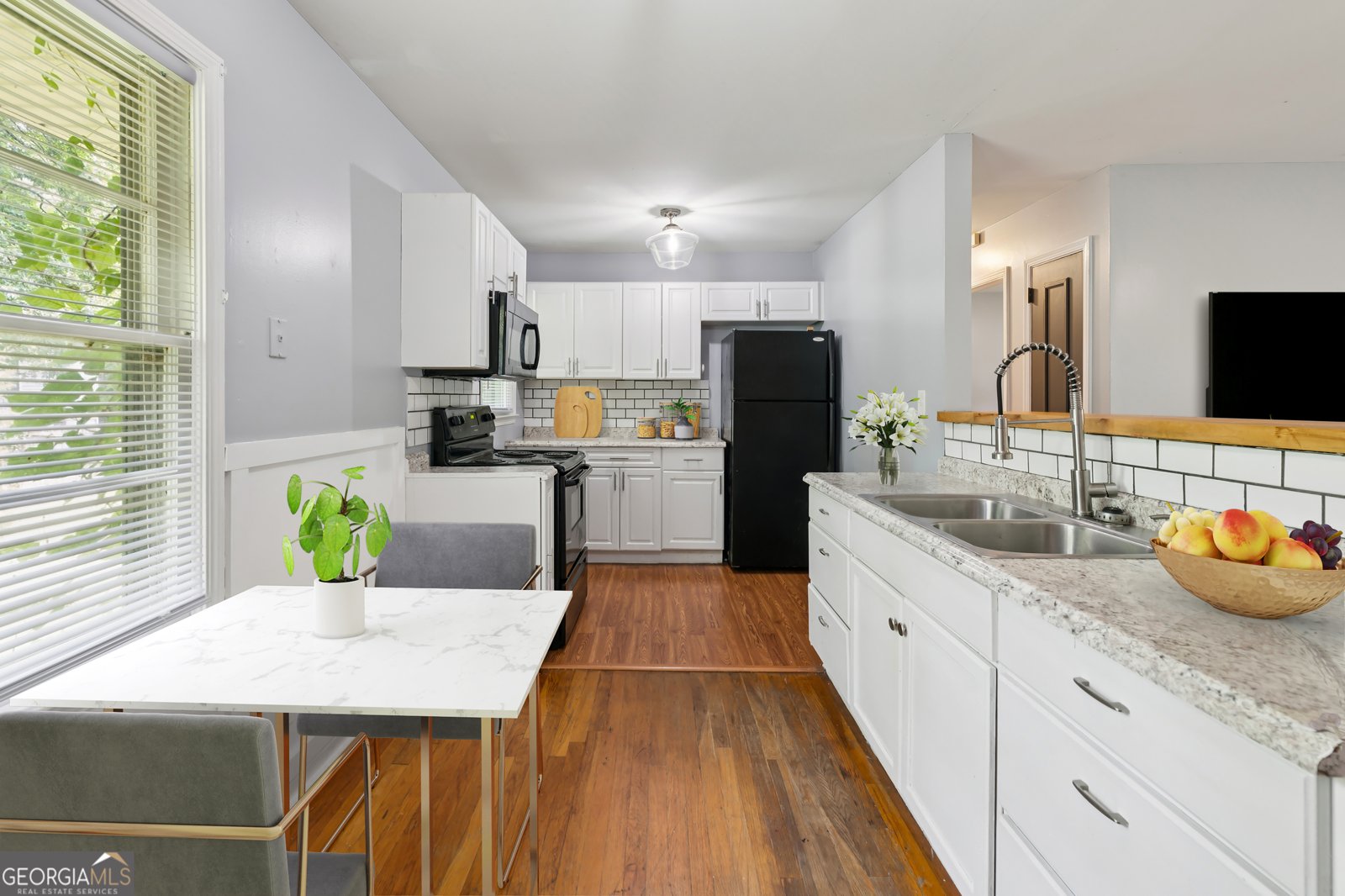 4653 Ridgewood Drive Forest Park - 9